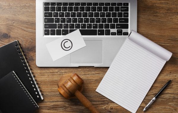 Site internet et auto-entrepreneur : les obligations légales